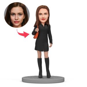 black shirt girl bobblehead